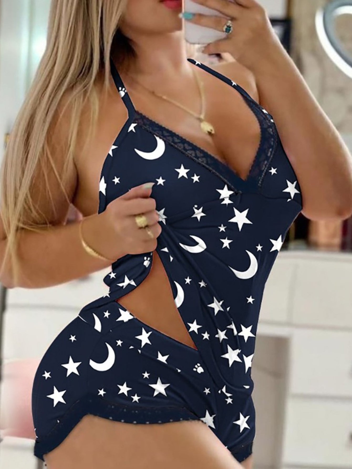 Women's Lace Trim Sleeveless Pajamas