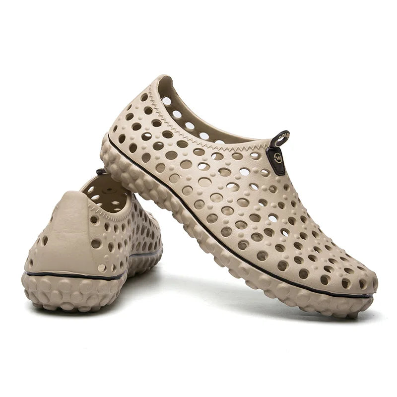 Men's Outdoor Light Aqua Shoes/Beach Shoes Multi-functional Breathable Sandal - Sizes: 35-45