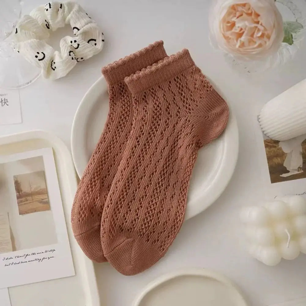 Women's Frilly Ruffle Cotton Socks - Ankle Short - Boat Socks - Loose Knitting - Solid Color - Mid Tube Sock
