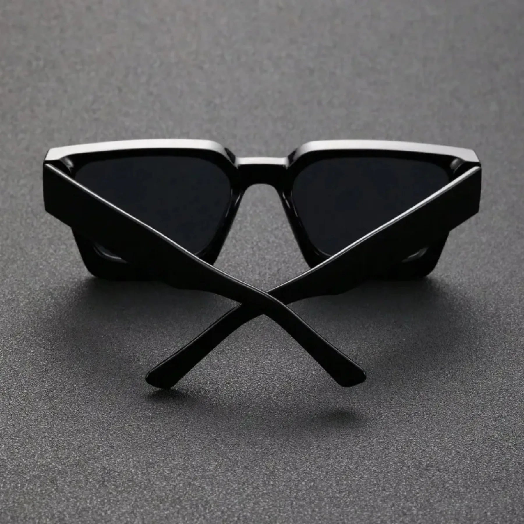 Square Frame Sunglasses for Street, Photography, Beach Trips, Driving
