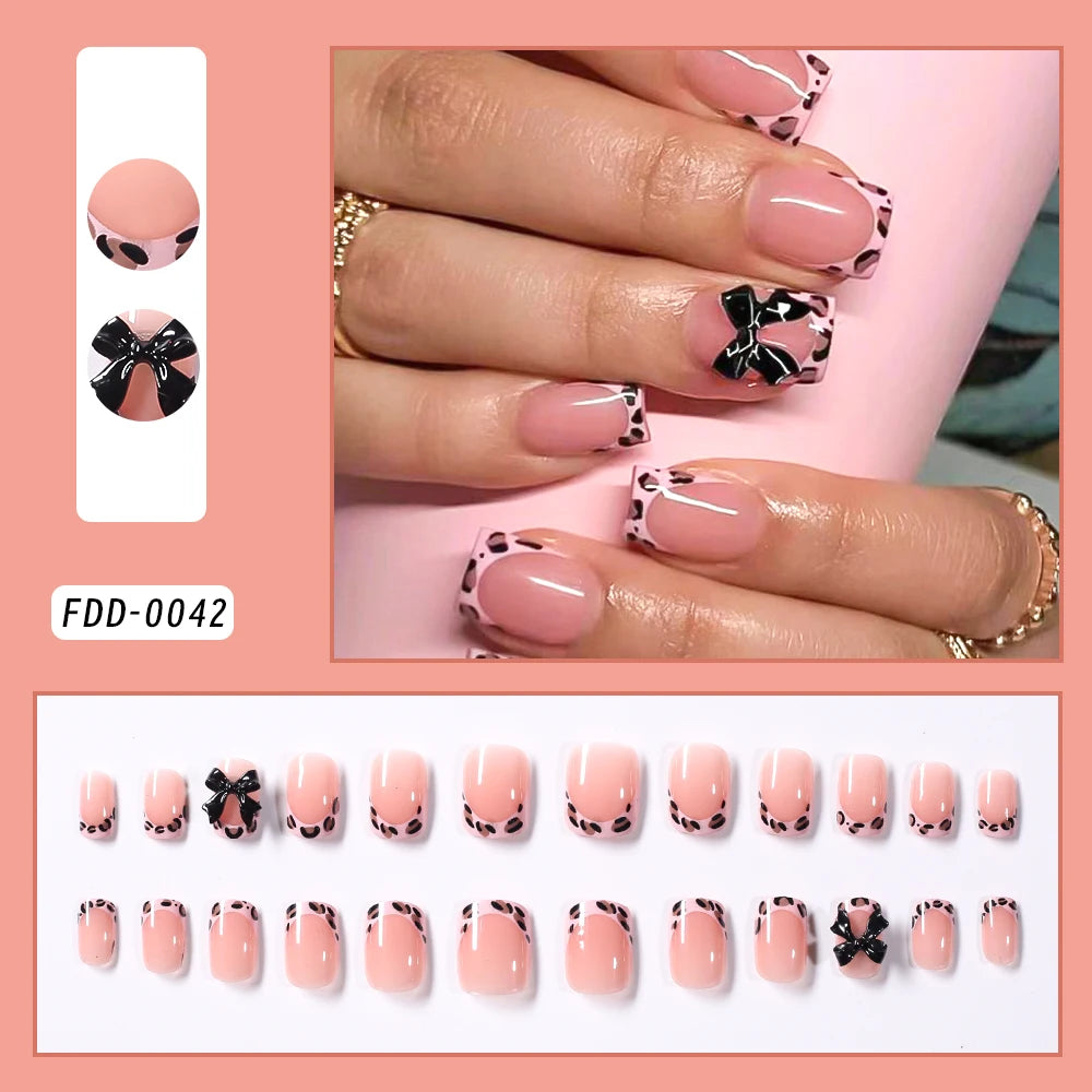 24 Pcs - Gold Ripple, Brown Flowers, False Nails with Rhinestones, Pearl Design, Wearable, Almond False Nails, Full Cover Press on Nails