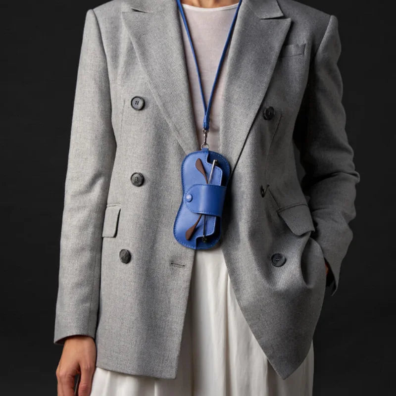 Portable Sunglasses Storage Bag - Hanging Glasses Case - PU Leather - Glasses Holder - Protective Sleeve with Lanyard for Travel