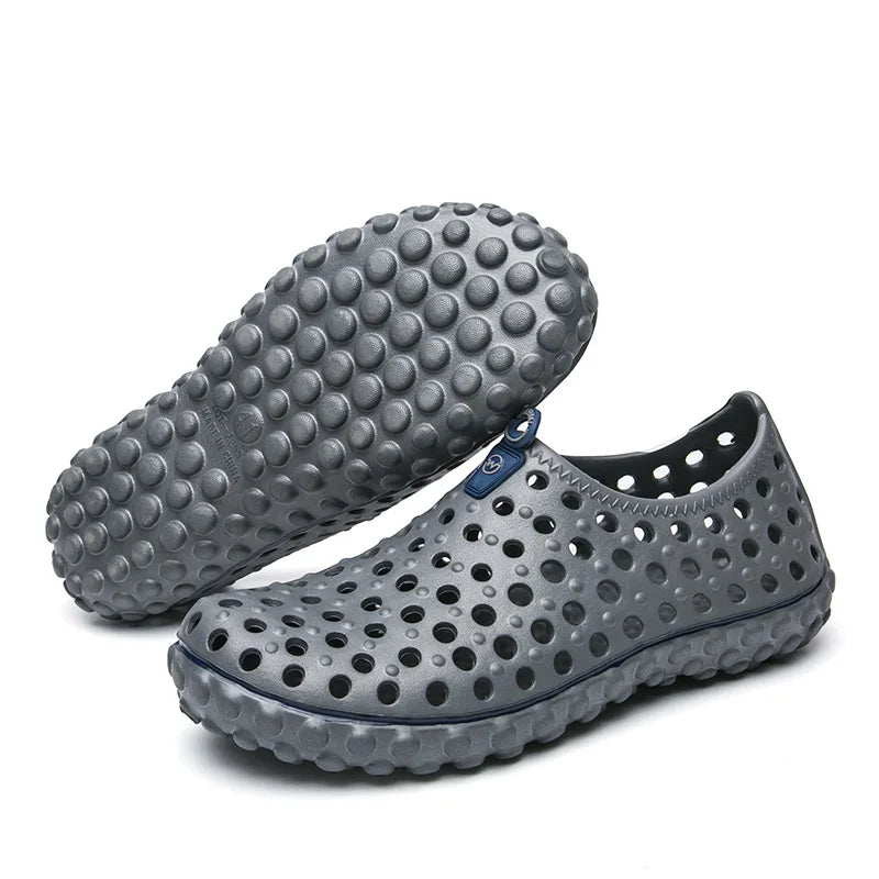Men's Outdoor Light Aqua Shoes/Beach Shoes Multi-functional Breathable Sandal - Sizes: 35-45