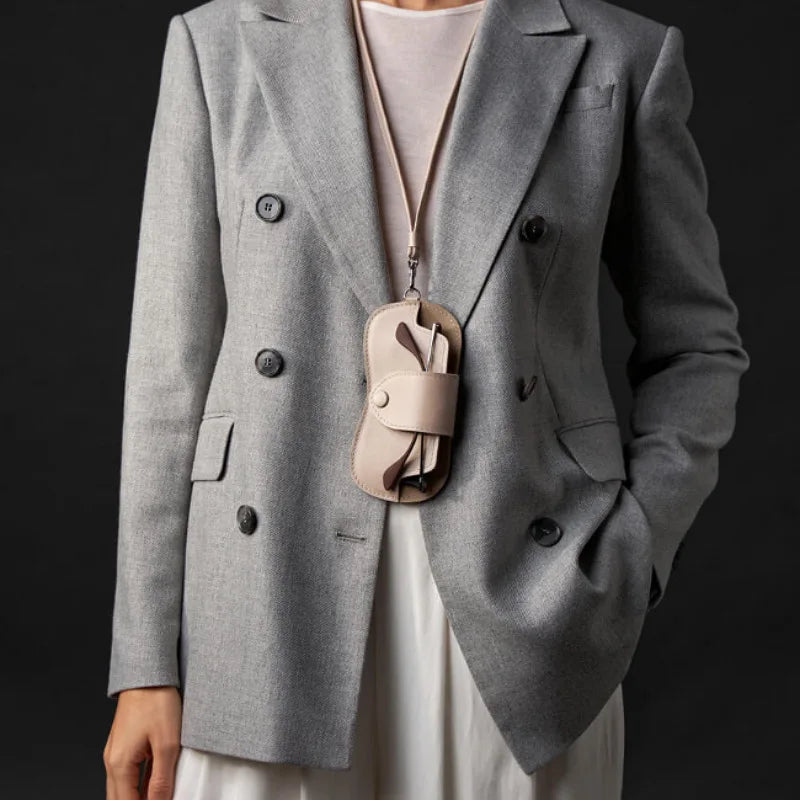 Portable Sunglasses Storage Bag - Hanging Glasses Case - PU Leather - Glasses Holder - Protective Sleeve with Lanyard for Travel