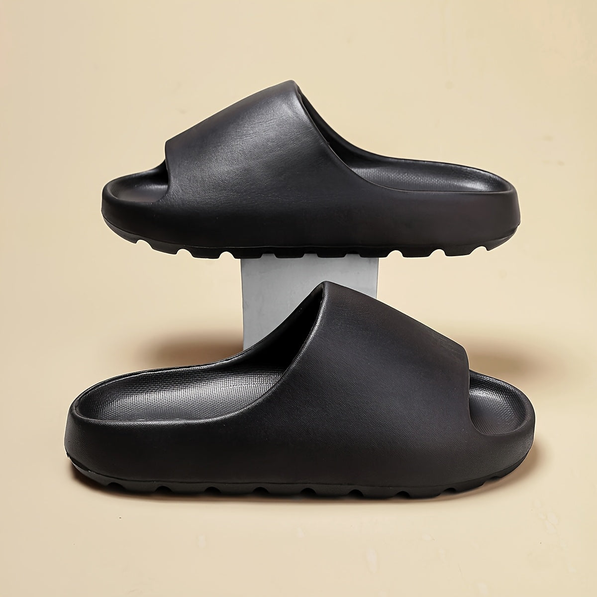 Women's Monochrome Slides