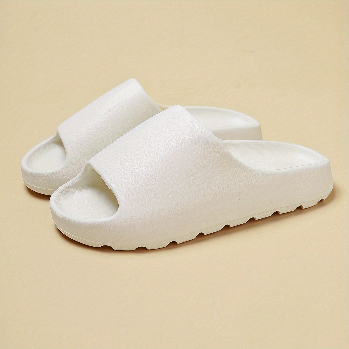 Women's Monochrome Slides